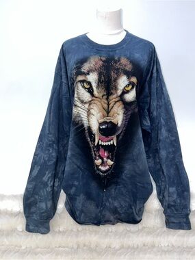VTG The Mountain Wolf Long Sleeve